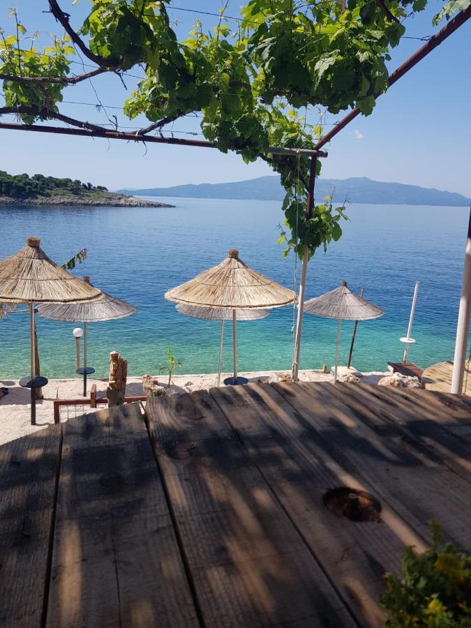 Villa Xhefri 2 Sarande Bagian luar foto