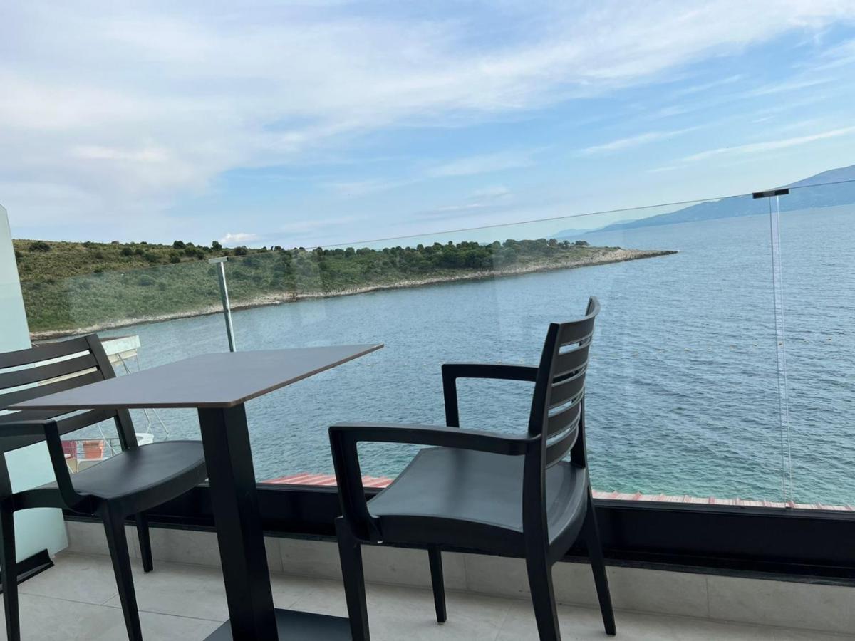 Villa Xhefri 2 Sarande Bagian luar foto