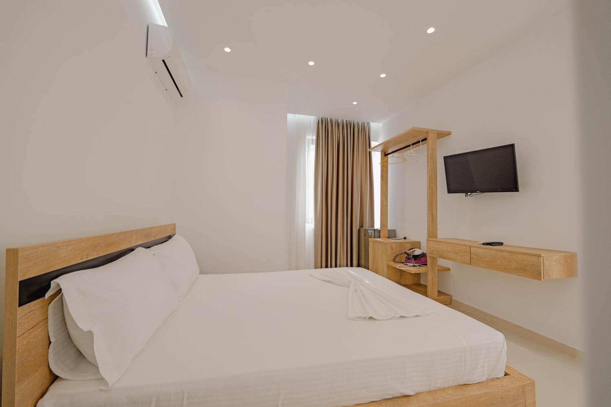 Villa Xhefri 2 Sarande Bagian luar foto